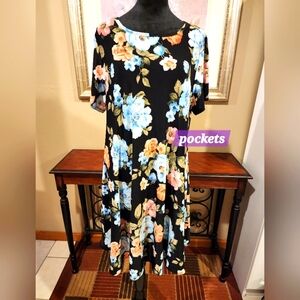 42POPS black floral dress with pockets